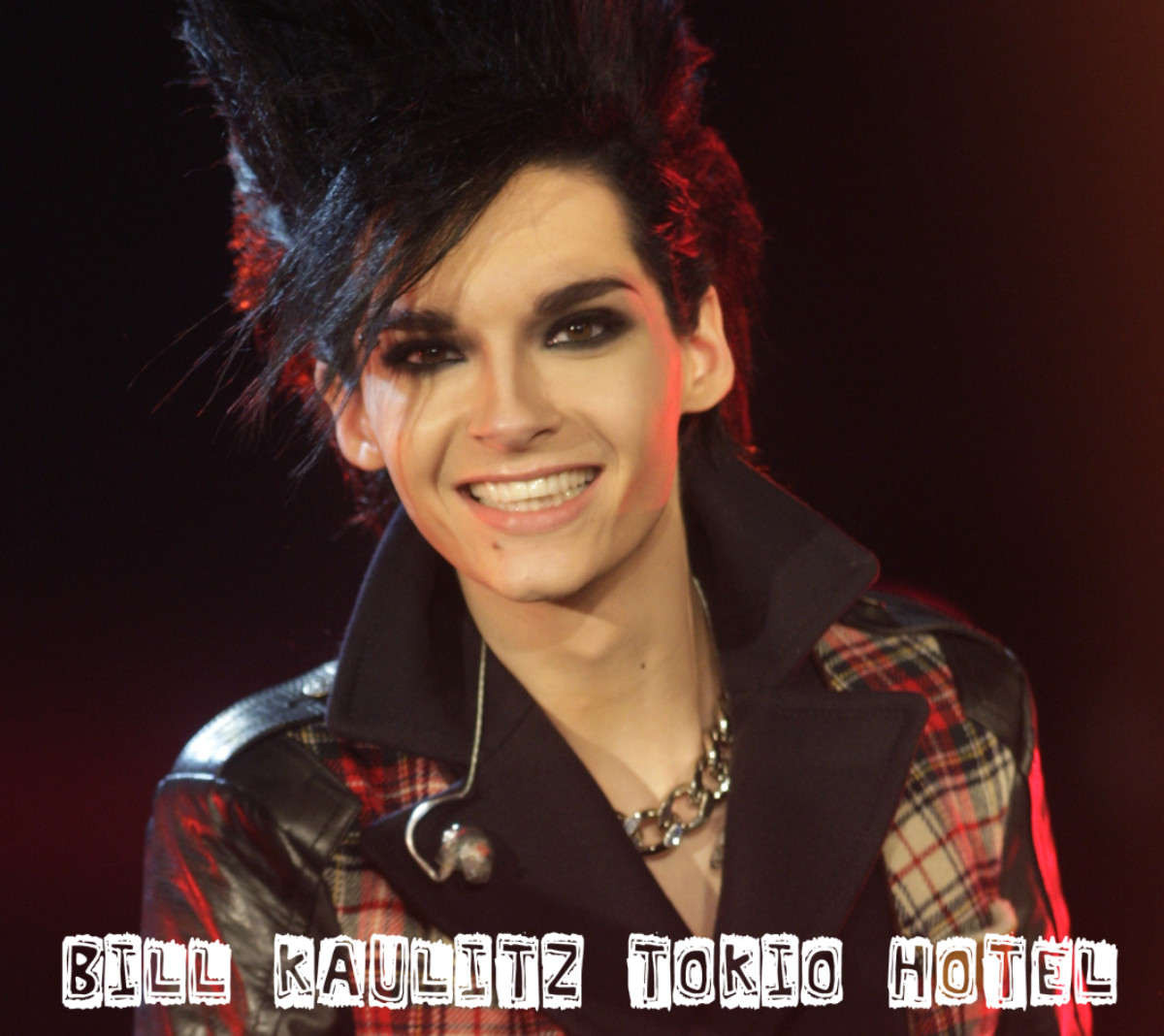 http://1.bp.blogspot.com/_cuKKCpVaSzs/TJCFC_afxpI/AAAAAAAAAAw/-lIjJS60k94/s1600/bill-kaulitz%5B1%5D.jpg