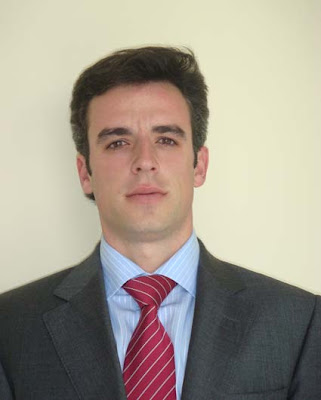 ejecutivo moñas
