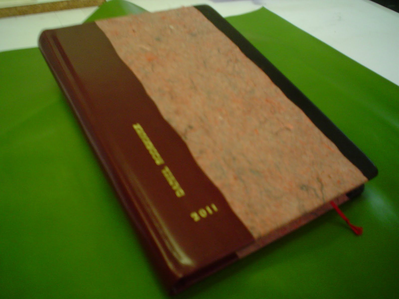 Encuadernación Casa del Artesano: diciembre 2010