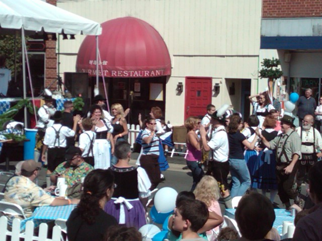 [IMG00008-20091003-1357.jpg]