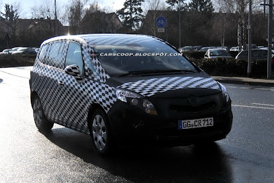Complete Car World Upcoming 12 Opel Zafira Fotos Espias Previews And Specification And Wallpapers