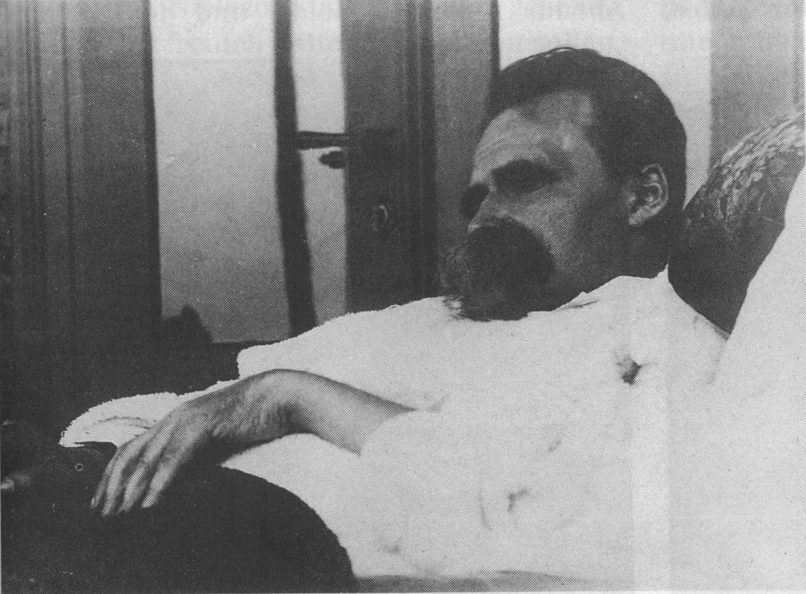 [Nietzsche.JPG]