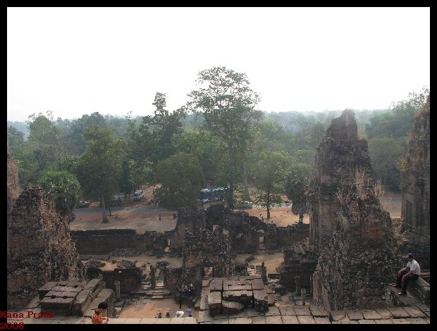 [P10.JPG]