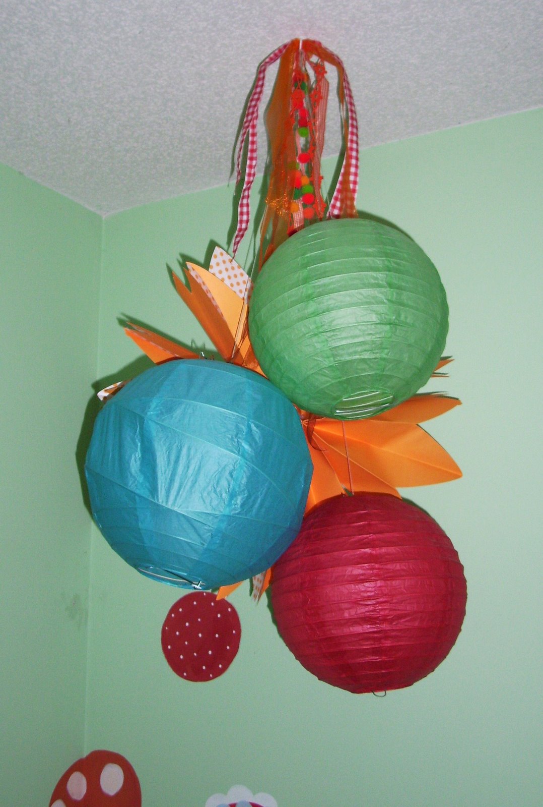 [lanterns+004.JPG]
