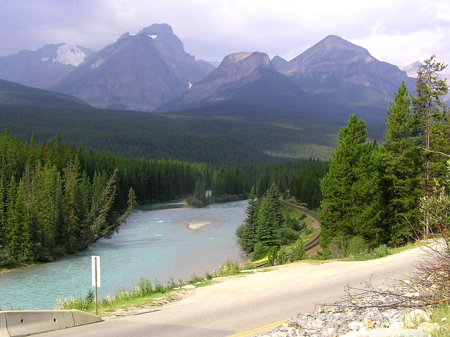 National Parks Adventure Along the Bow Valley Parkway and Banff