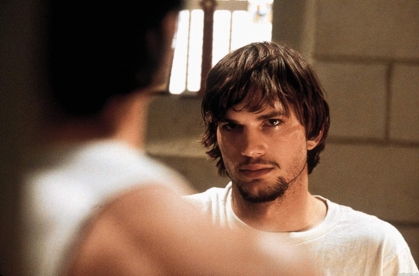 Movie Zone: Ashton Kutcher - Wallpapers