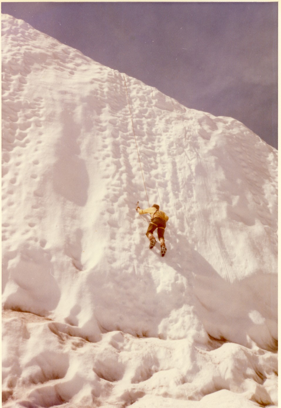 [Mt+Rainier-030-+Mountaineering+School+-+Ice+Climbing-1973.jpg]