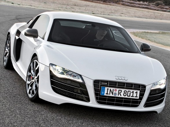 now comes the Audi R8 V10.