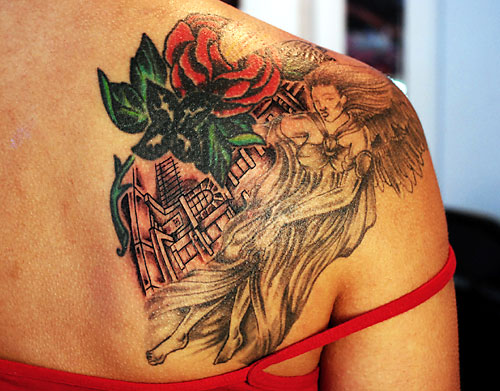 rose tattoos for girls on shoulder. Shoulder Tattoos Rose and