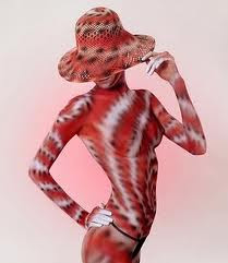 fashion-body-painting-airbrush-girls-body