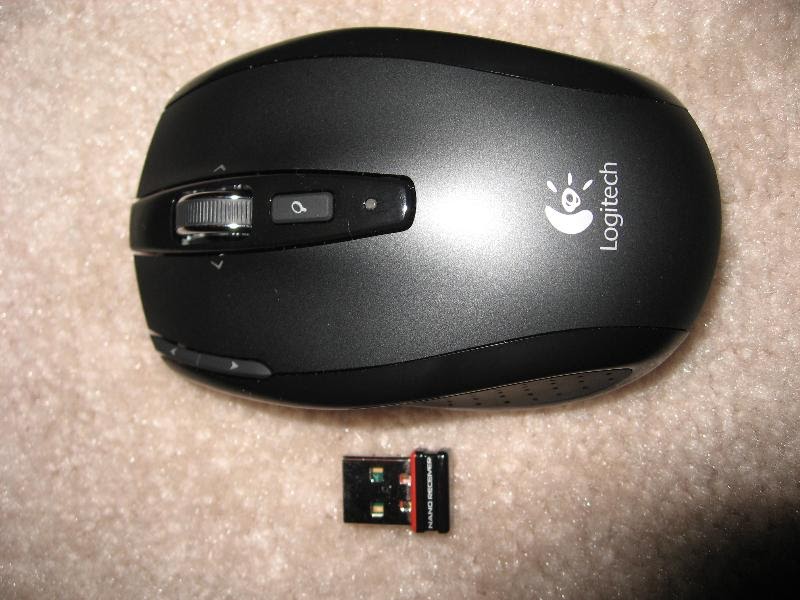 ARogan Logitech VX Nano Cordless Laser Mouse for Notebook