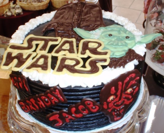 Star Wars Gifts. Star Wars Birthday Cake