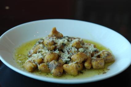 [100208_tomasso_gnocchi.jpg]