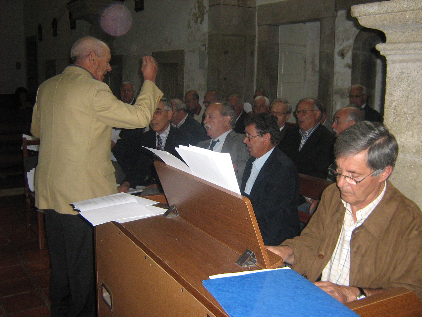 [EncDOMINGO1.28Jun2009.jpg]