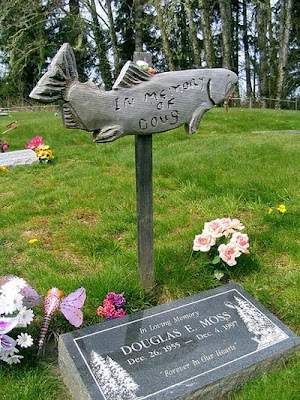 Amazing Creative Grave Markers, Custom grave markers, Art, Design