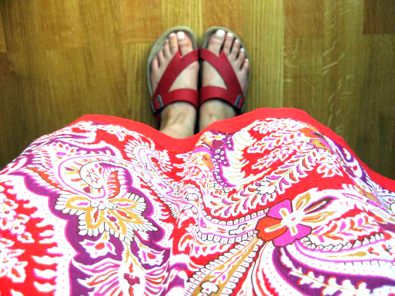 [Resize+of+skirt_20070602+(3).JPG]