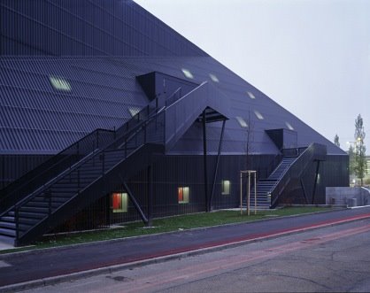 [Musical+theatres+building+5.jpg]