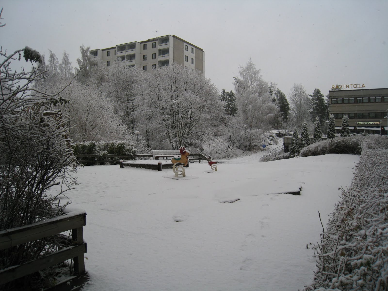 [Helsinki+-+Neve+(51).JPG]