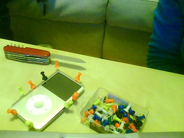 [WebCam_20100226_2122(3).bmp]