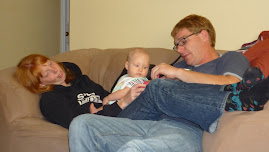 Here I am visiting with Aunt Cheryl and Ross before they go to the Airport. 24Jul09