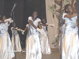 COREOGRAFIA "Grupo Serafins" (Adorando com dança)