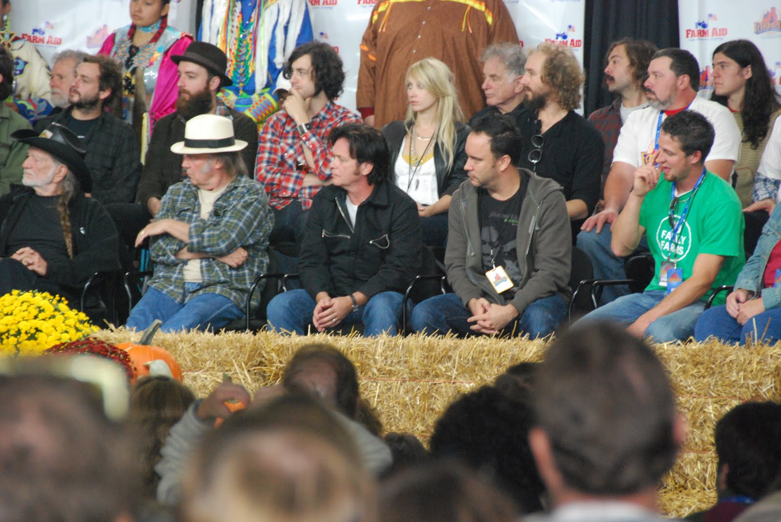 [Farm+Aid+Concert+041.jpg]