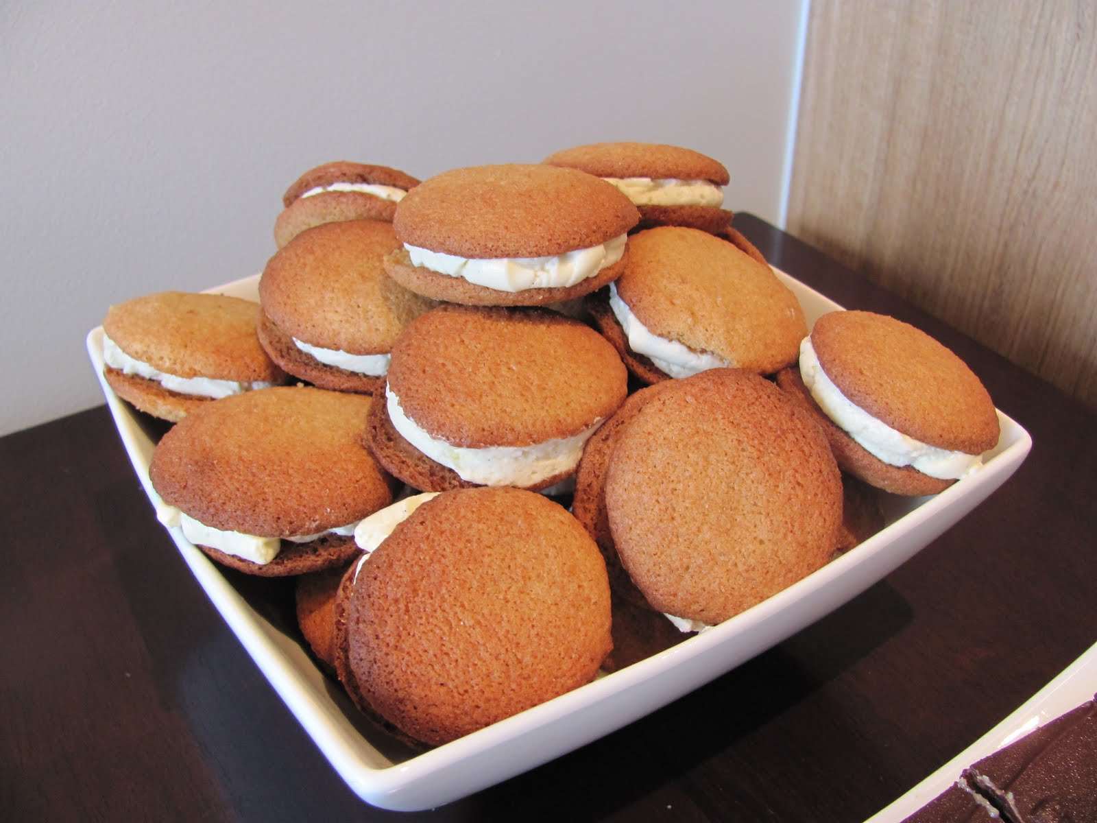 Mrs Cake Cinnamon Oysters