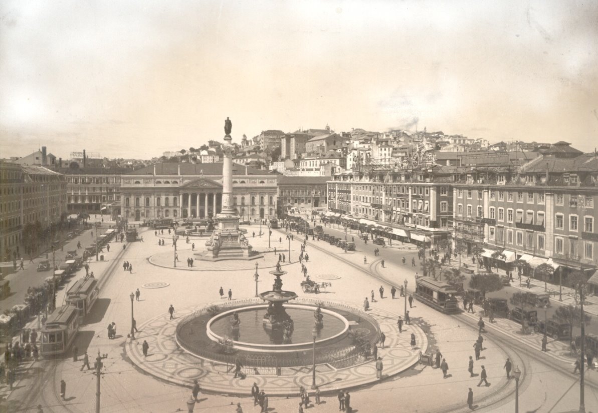 [rossio+2.bmp]