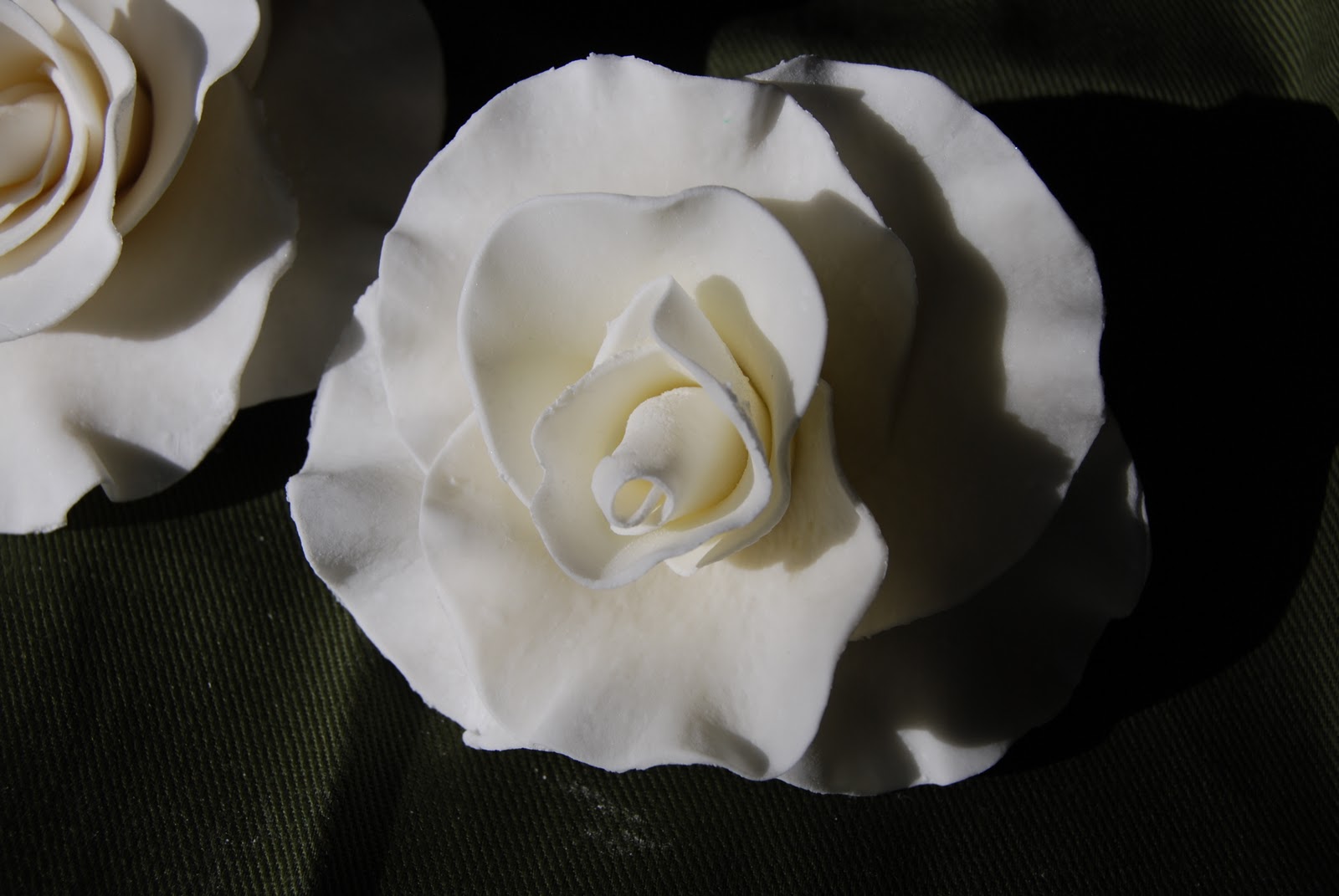 Gamma Susie's This n That Gum Paste Roses