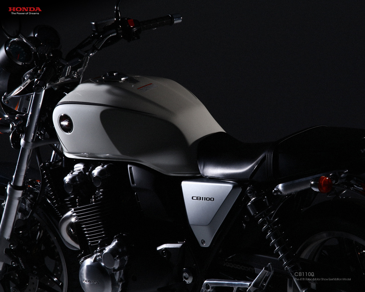 [cb1100-d-l.jpg]