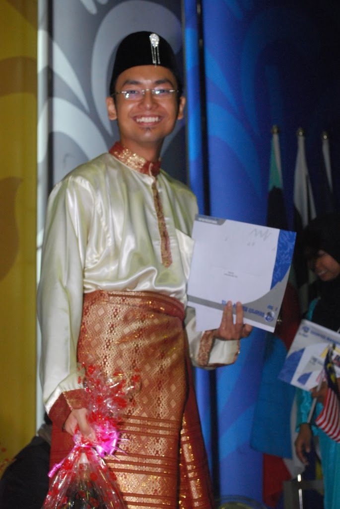 [DSC_0141+-+Copy.JPG]