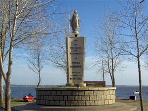 [Monumento+bimilenario.jpg]