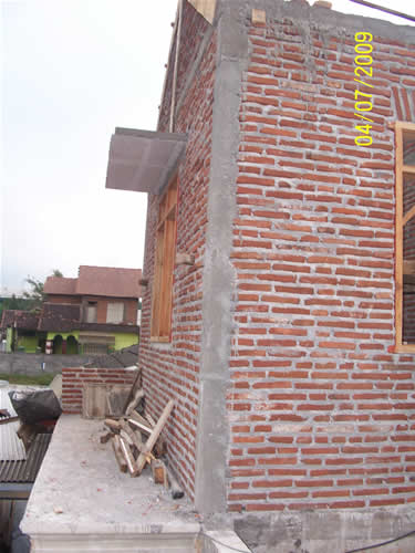 [kmr-atas-luar.jpg]