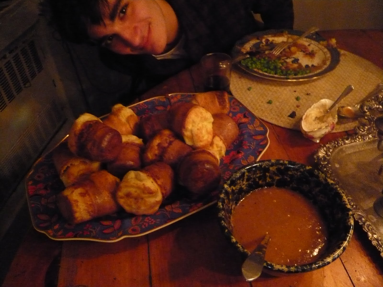 [Luca+with+popovers.JPG]