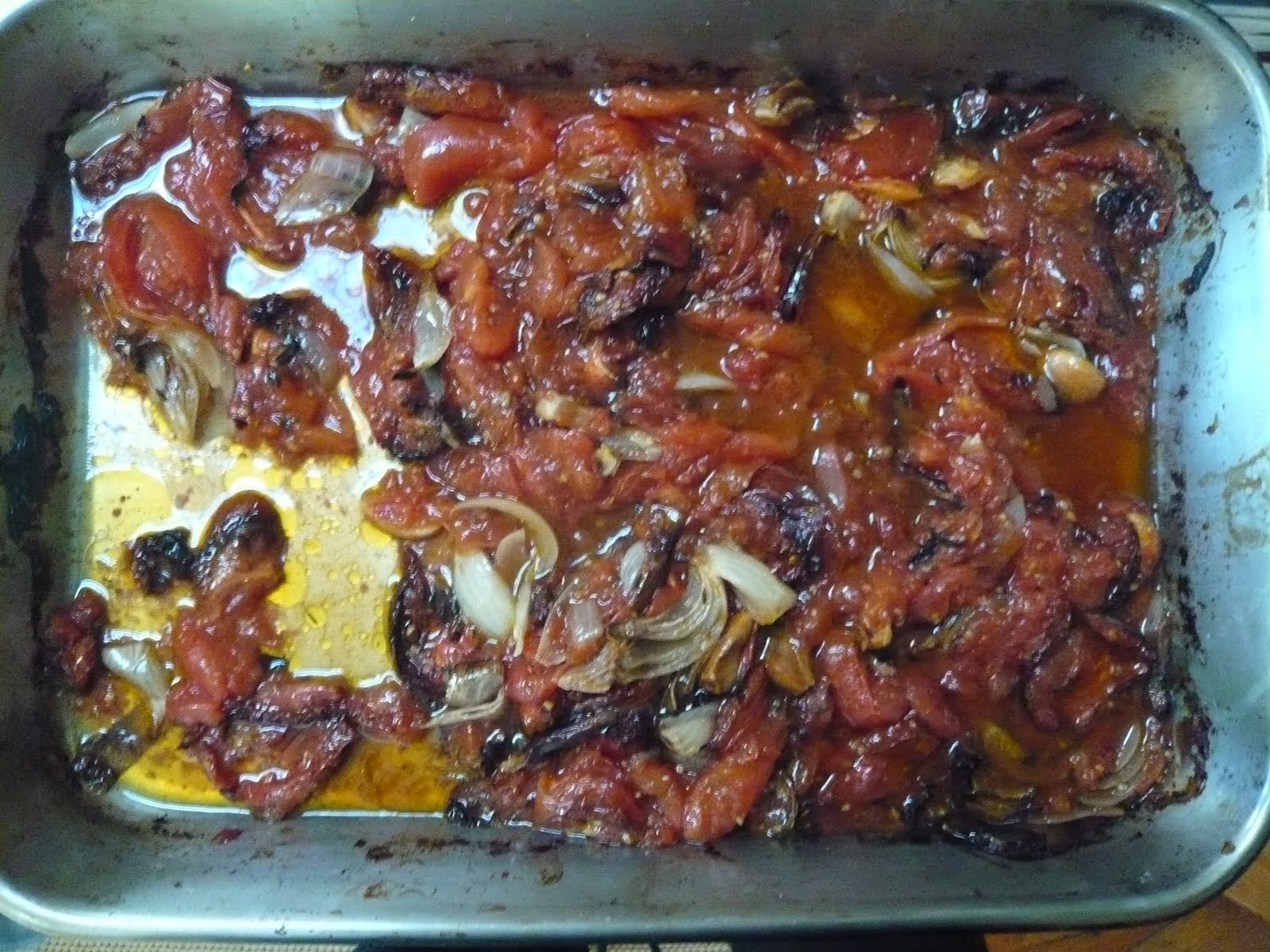 [pan+roasted+tomatoes.JPG]