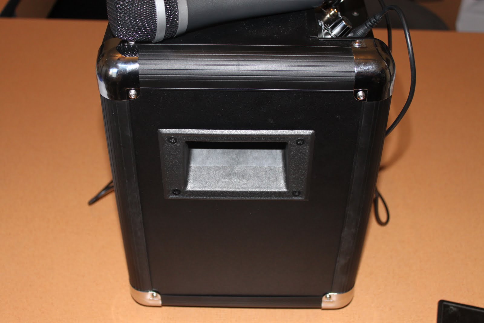 Stereowise Plus ION Audio TAILGATER Portable Sound System Review