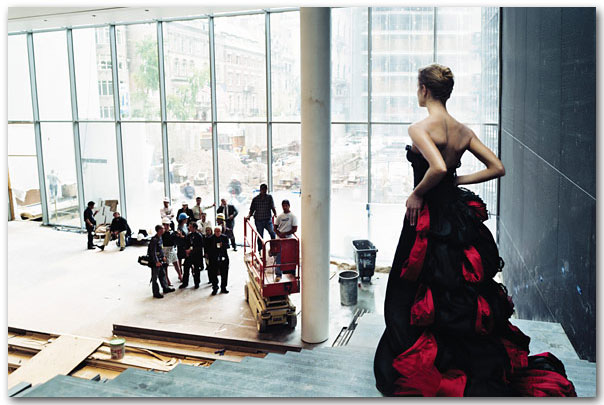 [vogue_us_dec2004.jpg]