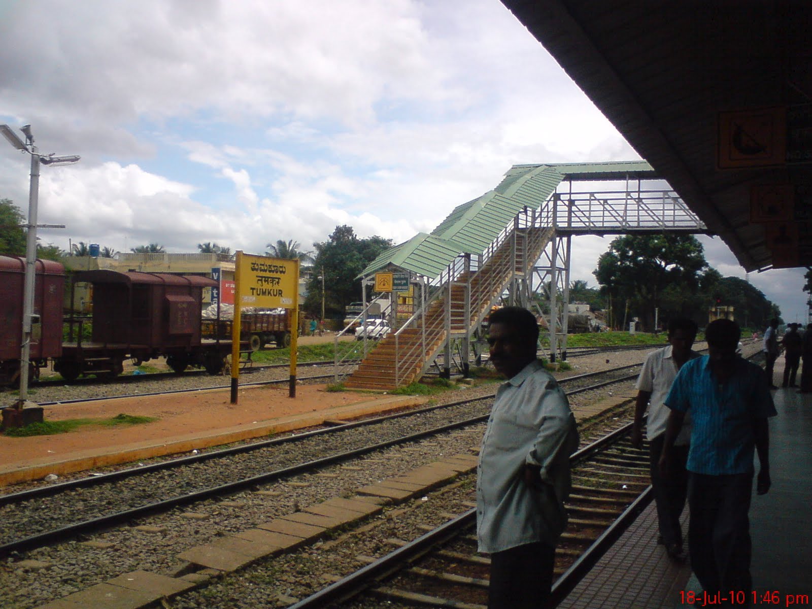 to Tumkur Mirror Tumkur Railway station, Tumkur