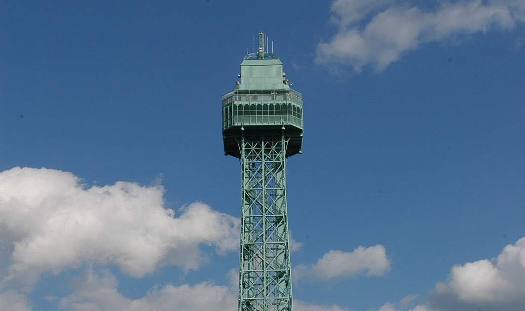 Kings Island Insider Kings Island's Eiffel Tower a regal landmark