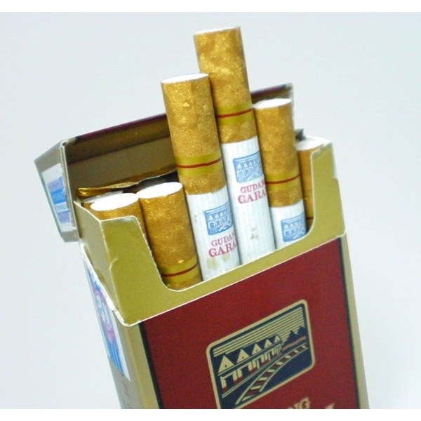 Lorong Dunia: Rahasia Dibalik Bungkus Rokok Gudang Garam Filter