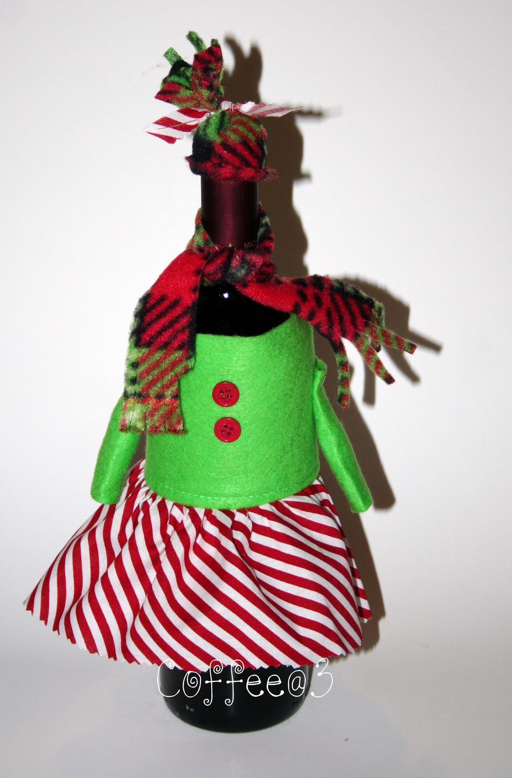 Coffee  3 wine bottle dress up