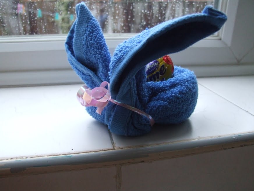 Homemaking Honeys Washcloth Easter Bunny