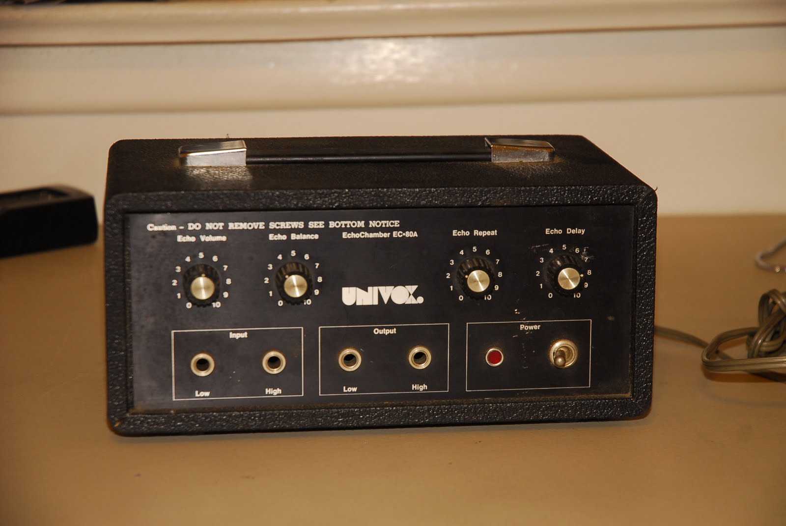 Vintage Camera House Univox EchoChamber EC80a Echo echo echo box nice.