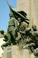 Bonifacio Monument