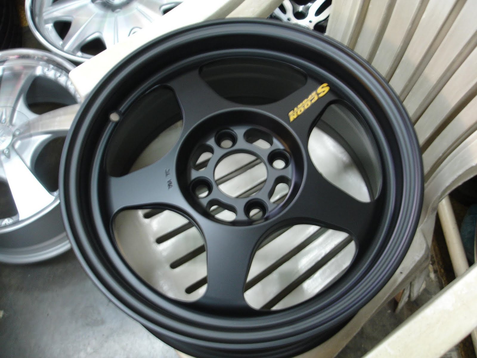 Car News and Picture Gallery March 2010