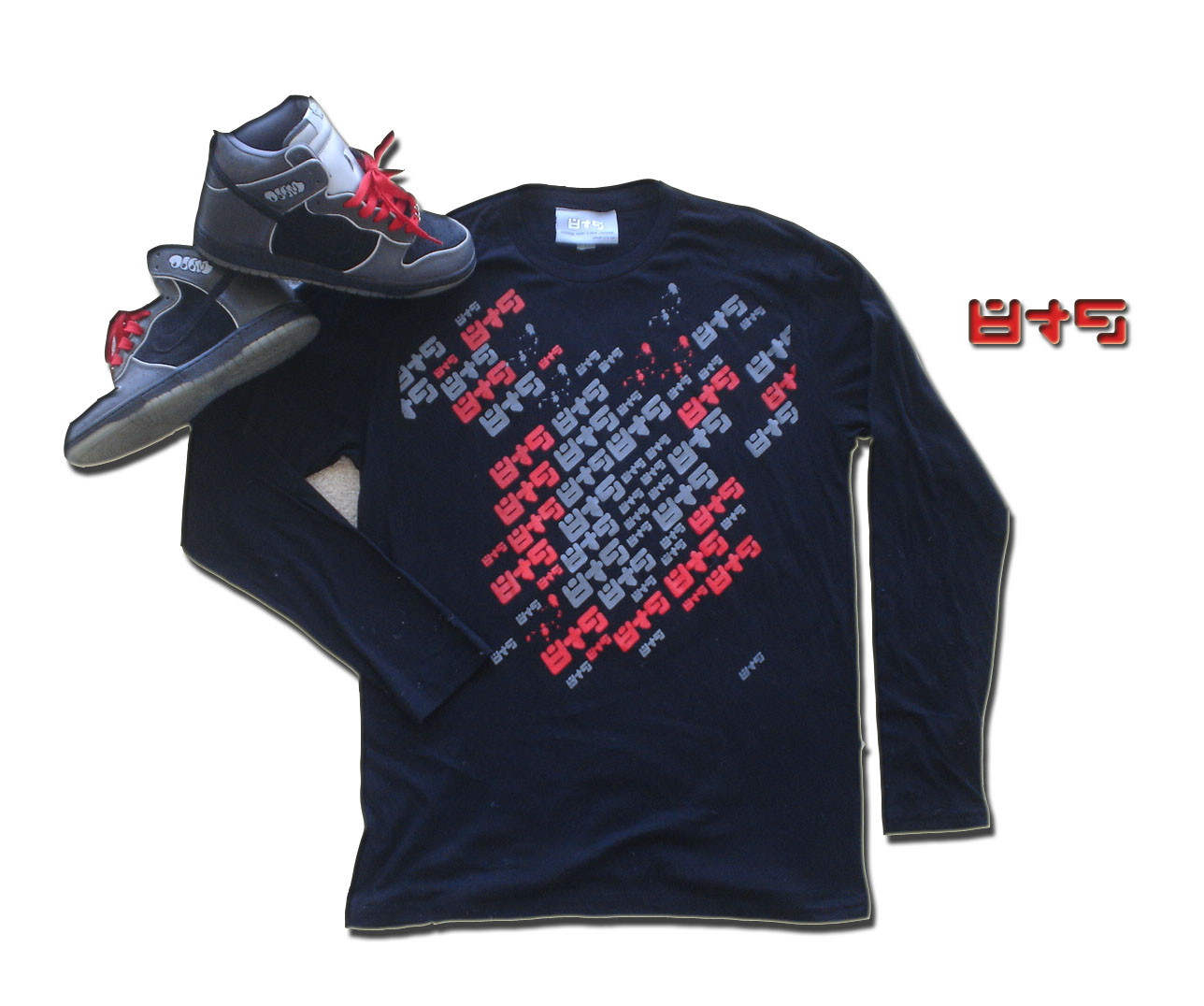 [BLKREDGREY+doom.jpg]