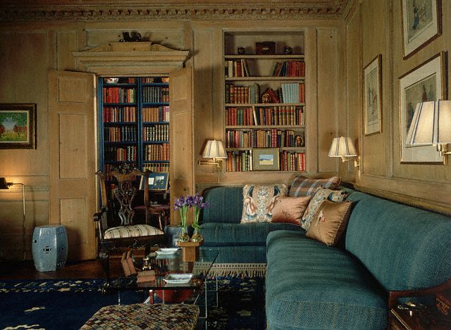 [Living_Room_Furniture_Covers.jpg]