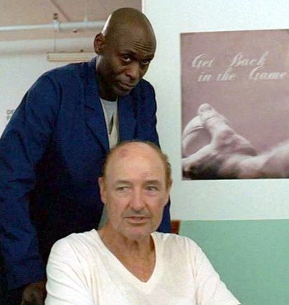 [bycarlost.blogspot.com_LOST_Abbadon_Locke.jpg]