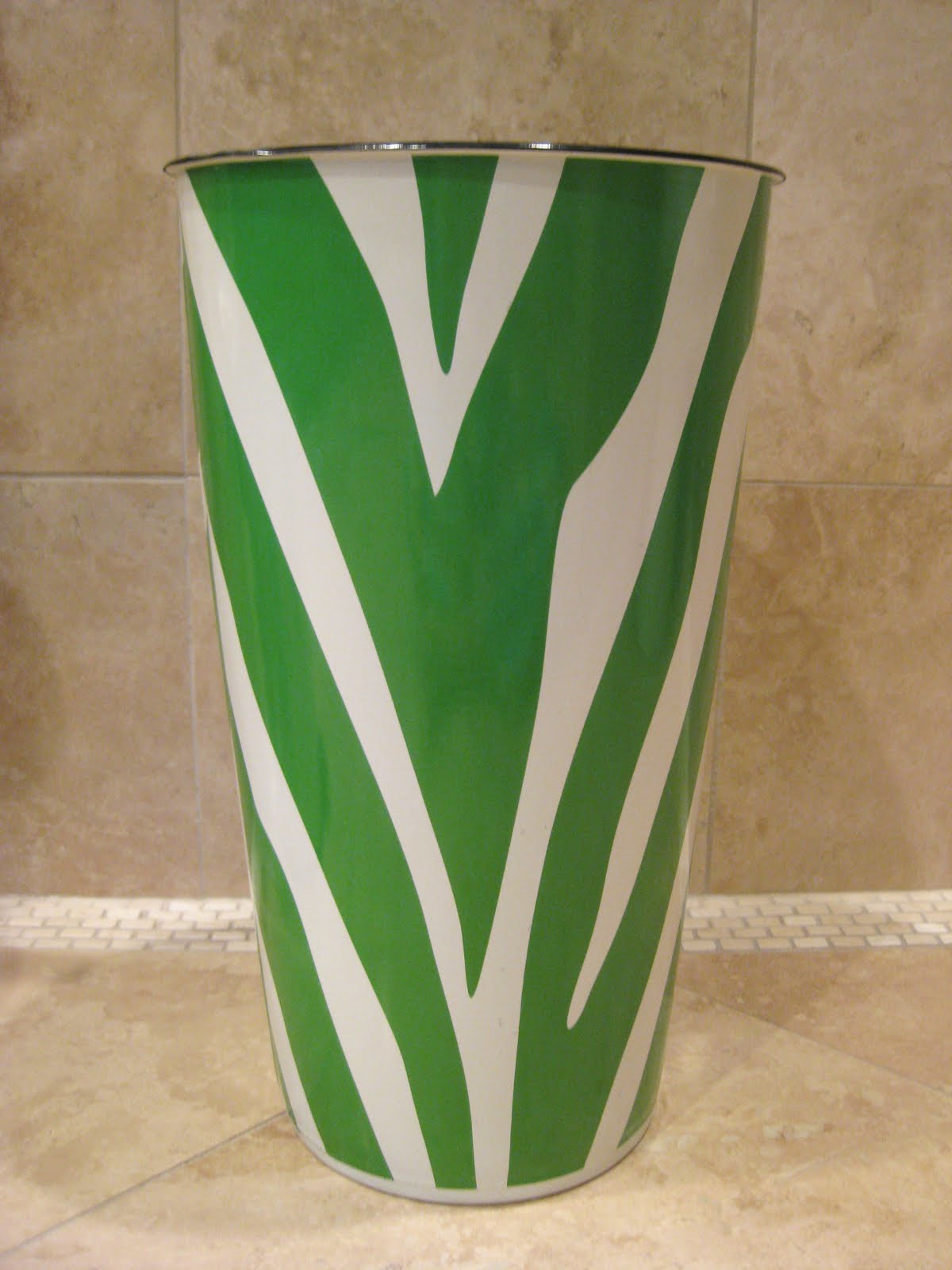 bathroom wastebaskets