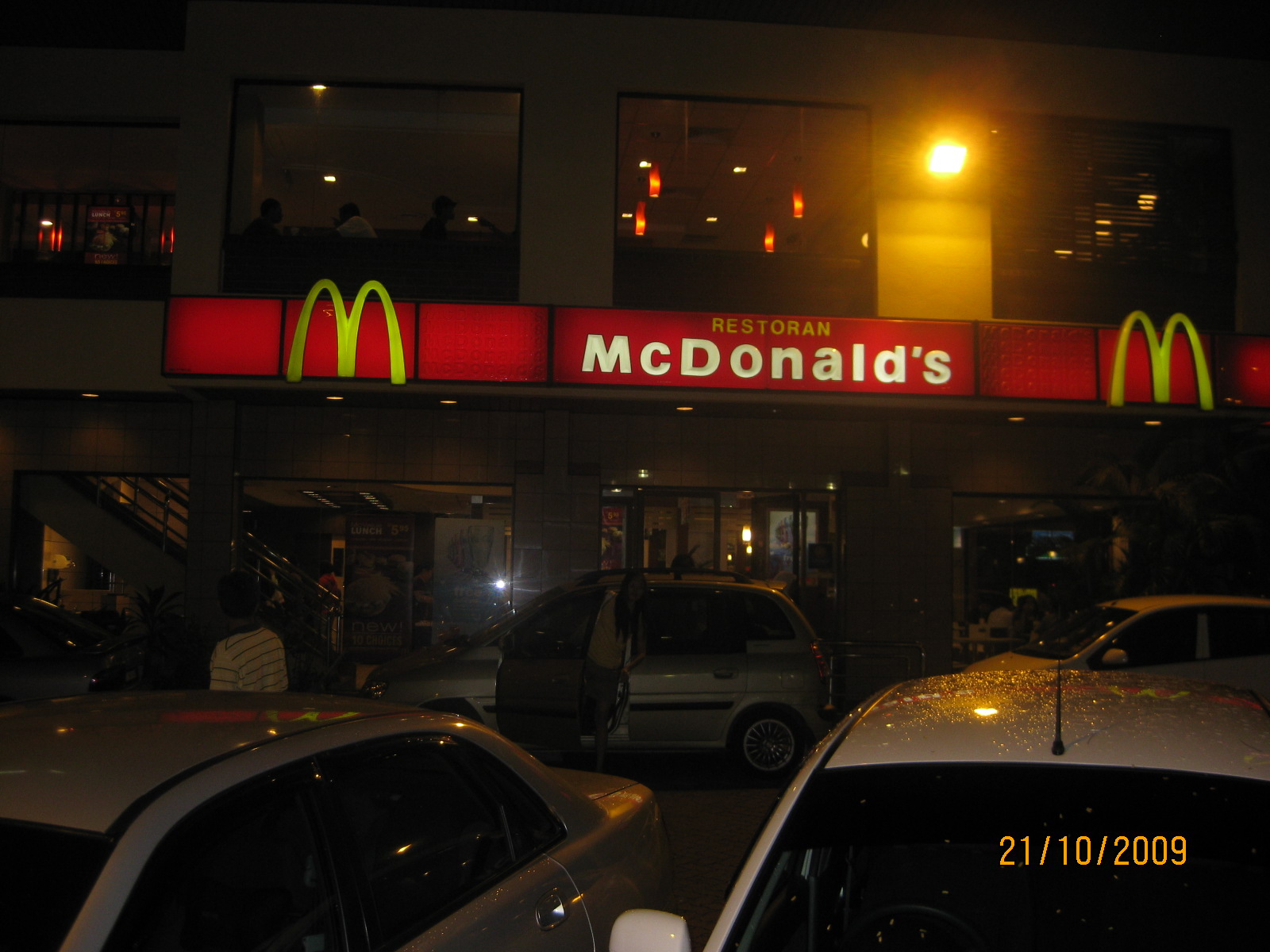 [IMG_2318.JPG]